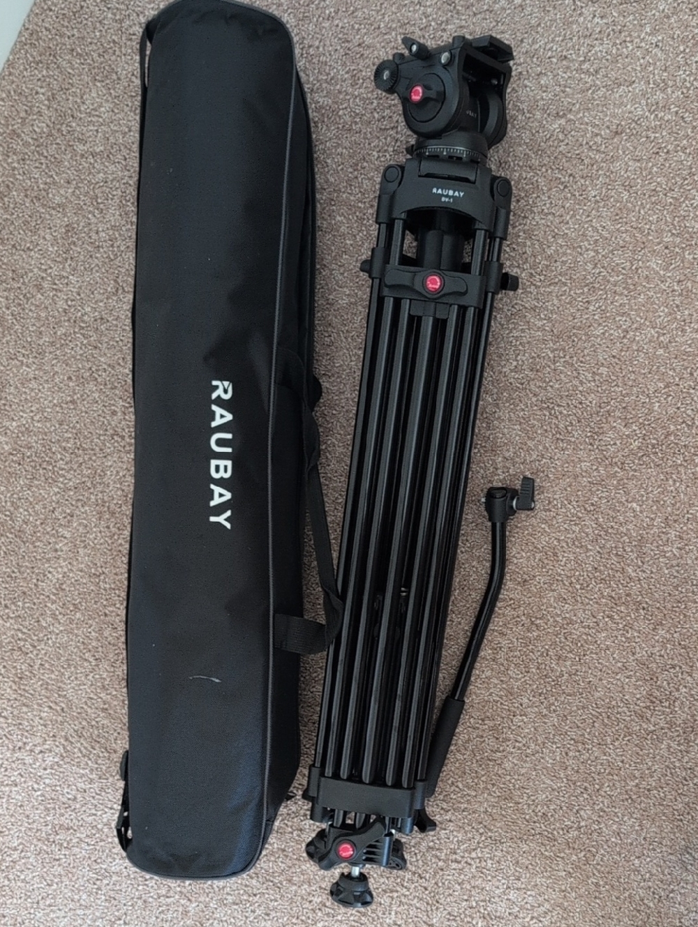 RAUBAY Professional DV-1 Tripod with Carry Bag